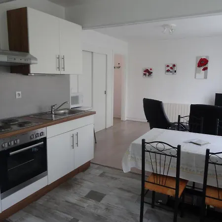 Les Tilleuls Apartman *